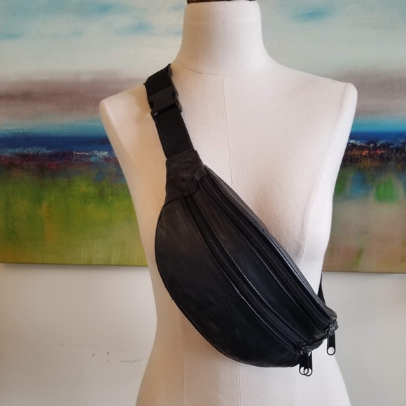 Cross Body Bag Unisex Hip Black Travel Purse Genuine Leather - Picture 1 of 7